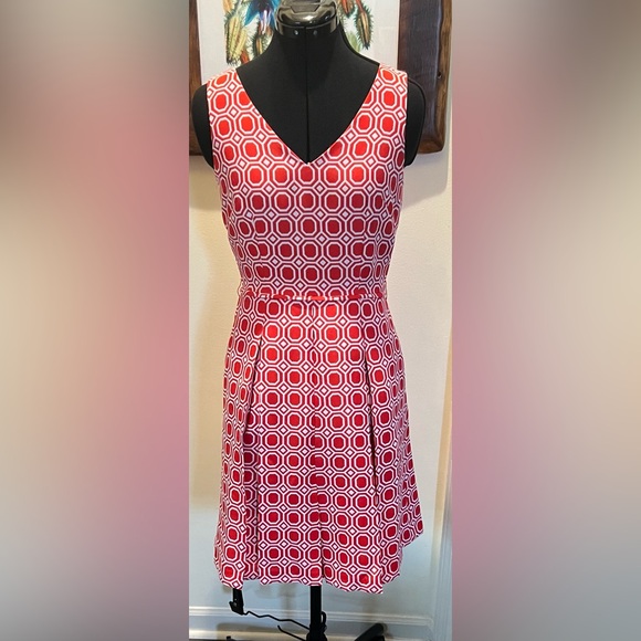 Tahari Dresses & Skirts - TAHARI Orange Geometric Pattern Dress